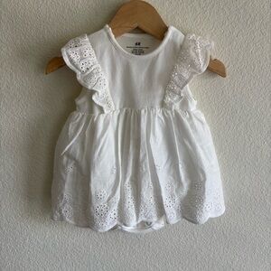 H&M White Eyelet Baby Top 2-4M